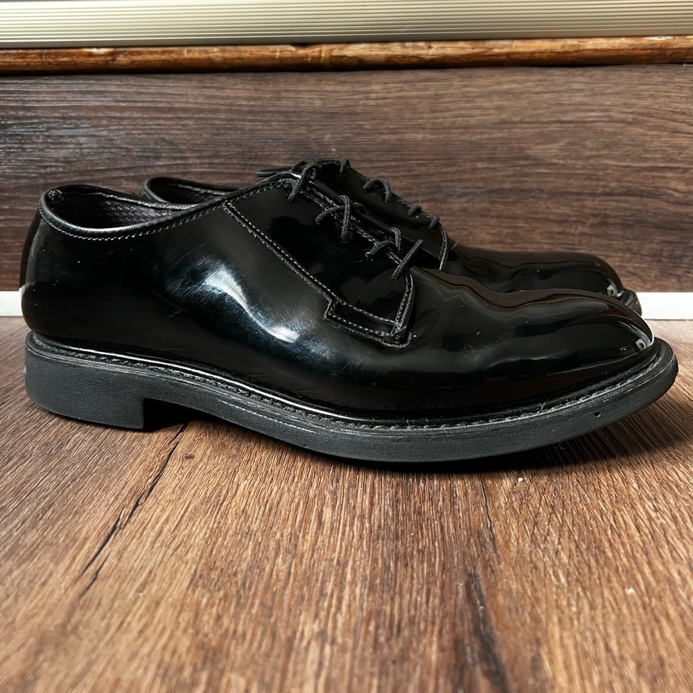 Bates lites 50% lighter 75%cooler Glossy Black Oxfords